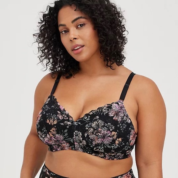 NWT Torrid Black Floral Lightly Lined Lace Wireless Bra 360 Back Smoothing 44DDD - Picture 3 of 11